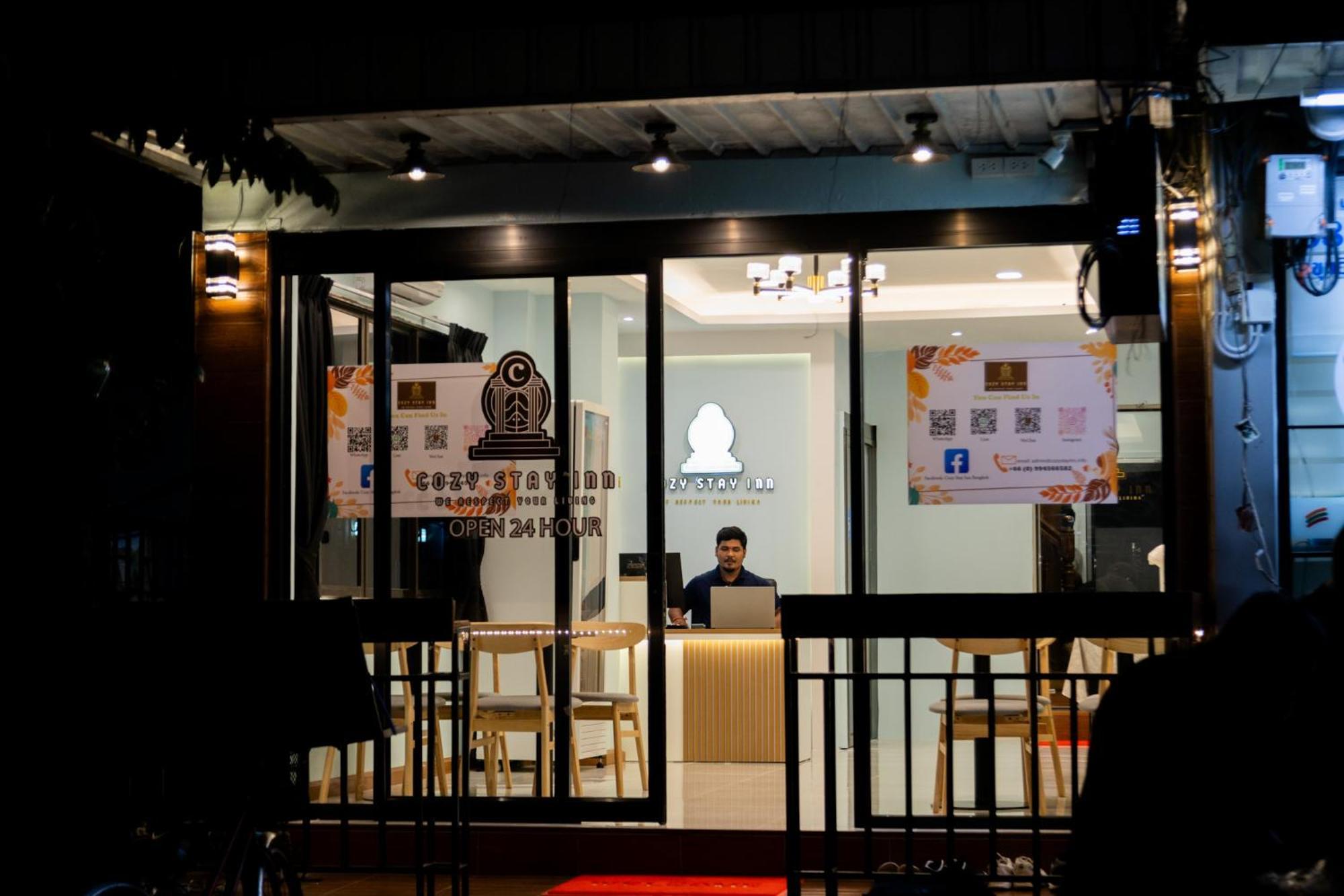 Cozy Stay Inn Bangkok Zewnętrze zdjęcie